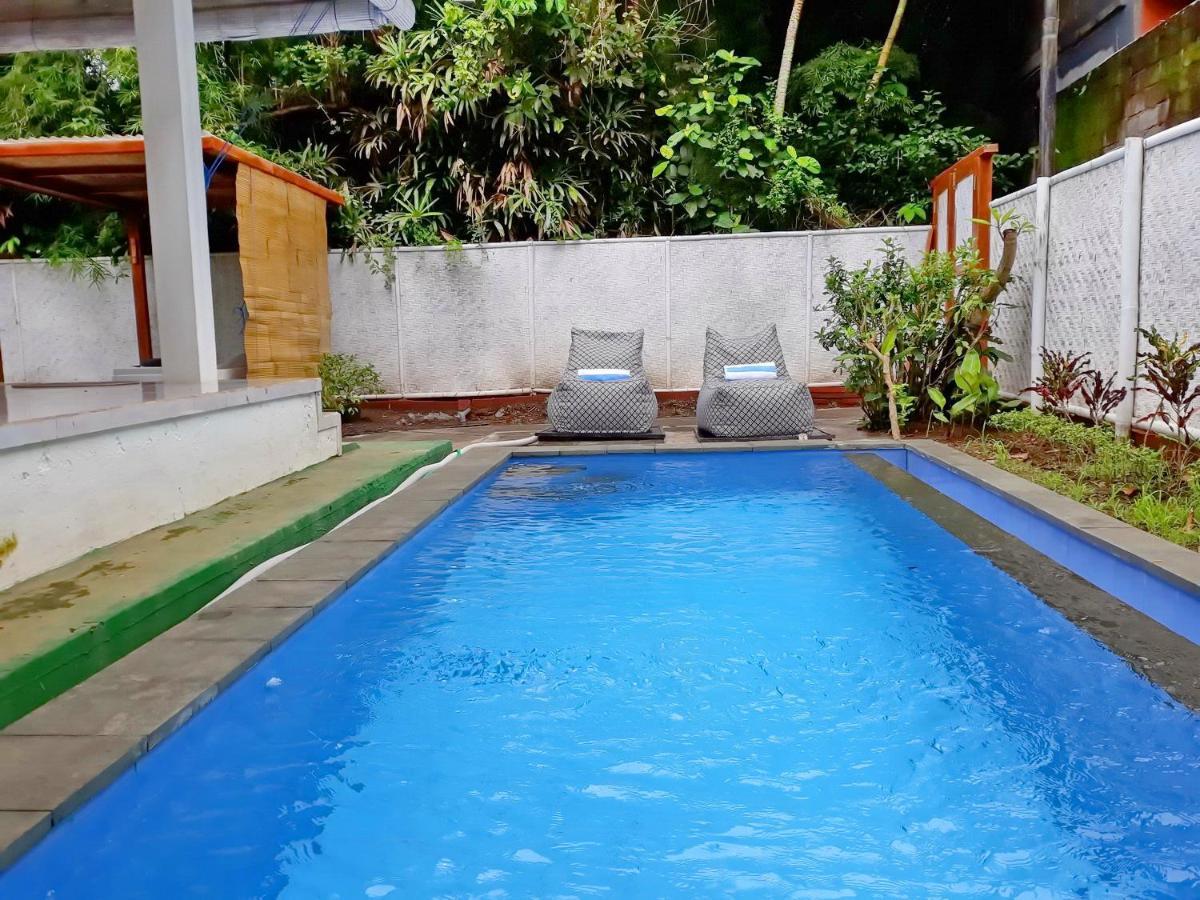 White Creative Villa Campuhan Ubud Exterior foto